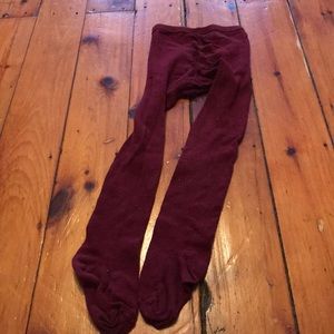 Maroon tights
